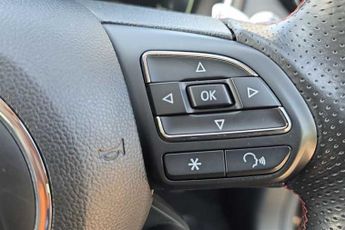 MG MG HS 1.5 T-GDI Exclusive SUV 5dr Petrol DCT Euro 6 (s/s) (162 ps)