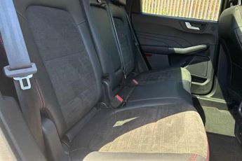 FORD KUGA 2.5 EcoBoost Duratec 14.4kWh ST-Line X SUV 5dr Petrol Plug-in Hy