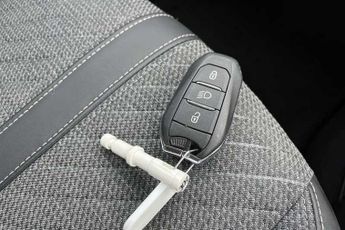 PEUGEOT 208 1.2 Allure Hatchback 5dr Petrol Hybrid e-DSC6 Euro 6 (s/s) (100 