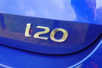 HYUNDAI i20 1.0 T-GDi MHEV Premium Hatchback 5dr Petrol Hybrid DCT Euro 6 (s