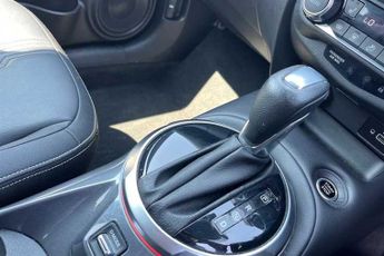 NISSAN JUKE 1.0 DIG-T Tekna SUV 5dr Petrol DCT Auto Euro 6 (s/s) (117 ps)