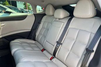 MG MG IM5 100kWh Performance Saloon 5dr Electric Auto 4WD (751 ps)