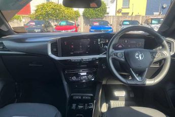 Vauxhall Mokka Electric Ultimate 50kWh Automatic (136ps)