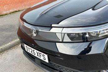 Vauxhall Grandland 1.2 Ultimate SUV 5dr Petrol Hybrid e-DCT Euro 6 (s/s) (136 ps)