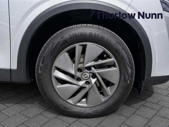 Nissan Qashqai Acenta Premium 1.3 Hybrid Automatic Start/Stop (158ps)