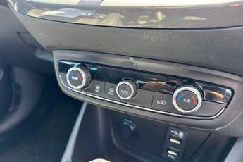 VAUXHALL CROSSLAND 1.2 Turbo Ultimate SUV 5dr Petrol Auto Euro 6 (s/s) (130 ps)