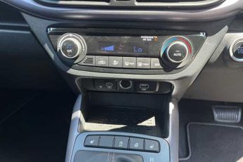 Hyundai i10 1.2i (79 PS) Premium 5 Door Petrol Hatchback Automatic 