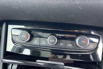 Vauxhall Grandland X 1.2 Turbo Elite Nav Premium SUV 5dr Petrol Auto Euro 6 (s/s) (13