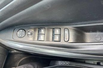 Vauxhall Grandland X 1.2 Turbo Elite Nav Premium SUV 5dr Petrol Auto Euro 6 (s/s) (13
