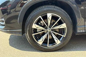 MG HS 1.5 T-GDI Trophy SUV 5dr Petrol DCT Euro 6 (s/s) (169 ps)