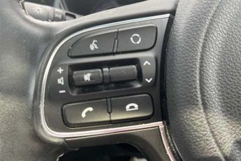 KIA NIRO 64kWh 4+ SUV 5dr Electric Auto (201 bhp)