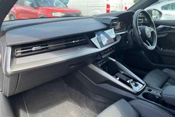AUDI A3 1.5 TFSI 35 S line Sportback 5dr Petrol S Tronic Euro 6 (s/s) (1