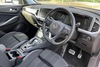 Vauxhall Grandland 1.2 Turbo Elite SUV 5dr Petrol Auto Euro 6 (s/s) (130 ps)