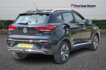 MG MG ZS 51.1 kWh (176 PS) Trophy 5 Door Electric SUV Automatic *** 1 Own