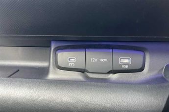 HYUNDAI INSTER Long Range 49kWh 02 SUV 5dr Electric Auto (115 ps)