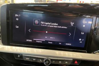 VAUXHALL MOKKA Electric 50kWh Ultimate SUV 5dr Electric Auto (136 ps)