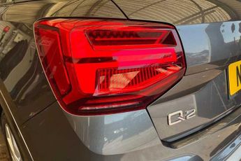 AUDI Q2 1.5 TFSI CoD 35 S line SUV 5dr Petrol S Tronic Euro 6 (s/s) (150
