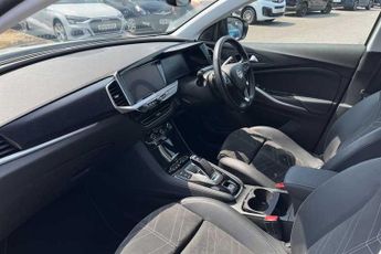 VAUXHALL GRANDLAND 1.2 Turbo Ultimate SUV 5dr Petrol Auto Euro 6 (s/s) (130 ps)