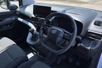 Vauxhall Combo 1.5 Turbo D (100 PS) Prime-Plus H1 2300 Diesel Panel Van *** Del