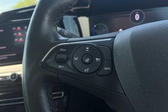 VAUXHALL MOKKA Electric 50kWh Elite Premium SUV 5dr Electric Auto (136 ps)