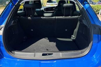 VAUXHALL MOKKA Electric 50kWh Elite Premium SUV 5dr Electric Auto (136 ps)