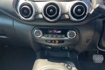 Nissan Juke 1.6 N-Connecta SUV 5dr Petrol Hybrid Auto Euro 6 (143 ps)