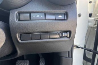 Nissan Juke 1.6 N-Connecta SUV 5dr Petrol Hybrid Auto Euro 6 (143 ps)