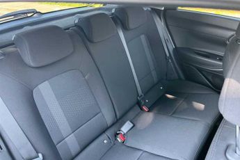 HYUNDAI i20 1.0 T-GDi Tech Line Hatchback 5dr Petrol DCT Euro 6 (s/s) (90 ps