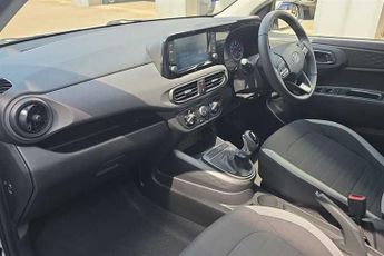 Hyundai i10 1.0 SE Connect Hatchback 5dr Petrol Auto Euro 6 (s/s) (67 ps)