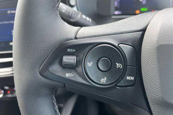 VAUXHALL Corsa Electric 50kWh Yes Hatchback 5dr Electric Auto (136 ps)