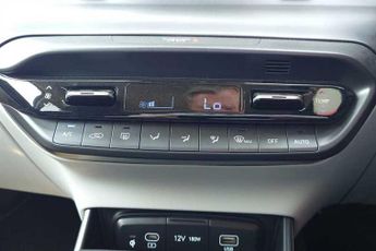 HYUNDAI i20 1.0 T-GDi Tech Line Hatchback 5dr Petrol DCT Euro 6 (s/s) (90 ps
