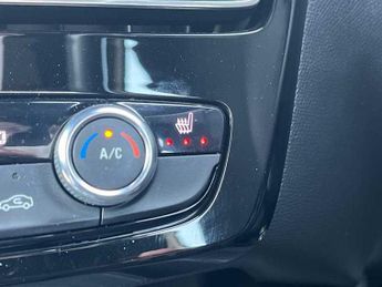 Vauxhall Mokka Electric Ultimate 50kWh Automatic (136ps)