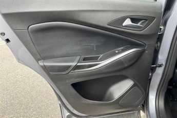 Vauxhall Grandland X 1.6 13.2kWh Elite Nav SUV 5dr Petrol Plug-in Hybrid Auto 4WD Eur