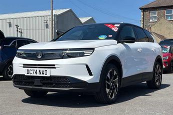 VAUXHALL GRANDLAND 1.2 GS SUV 5dr Petrol Hybrid e-DCT Euro 6 (s/s) (136 ps)