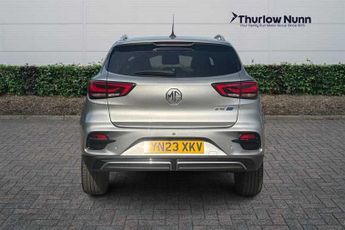 MG MG ZS 72.6kWh Trophy Connect Long Range SUV 5dr Electric Auto (156 ps)
