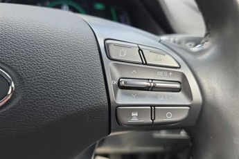 Hyundai IONIQ 1.6 h-GDi Premium SE Hatchback 5dr Petrol Hybrid DCT Euro 6 (s/s