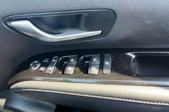 Hyundai TUCSON 1.6 h T-GDi (230 PS) Premium 5 Door Petrol Hybrid SUV Automatic 