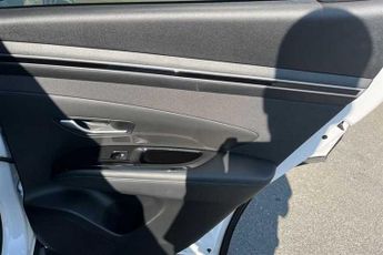 Hyundai TUCSON 1.6 h T-GDi (230 PS) Premium 5 Door Petrol Hybrid SUV Automatic 