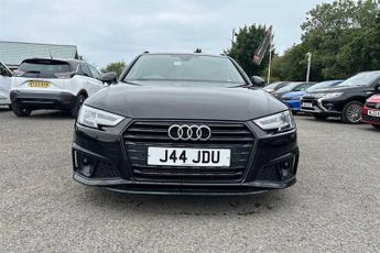 AUDI A4 AVANT 2.0 TFSI 40 Black Edition Estate 5dr Petrol S Tronic Euro 6 (s/s