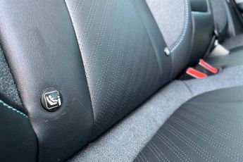 MG MG5 61.1kWh Trophy Long Range Estate 5dr Electric Auto (156 ps)
