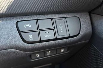 HYUNDAI IONIQ 1.6 h-GDi GPF 8.9kWh Premium Hatchback 5dr Petrol Plug-in Hybrid