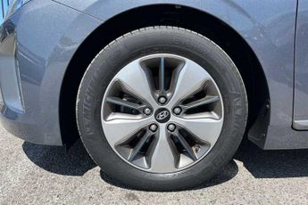 HYUNDAI IONIQ 1.6 h-GDi GPF 8.9kWh Premium Hatchback 5dr Petrol Plug-in Hybrid