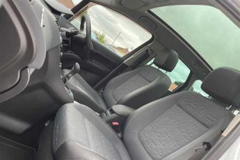Vauxhall Meriva 1.7 CDTi SE MPV 5dr Diesel Auto Euro 5 (110 ps)