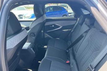 PEUGEOT E-3008 73kWh GT SUV 5dr Electric Auto (210 ps)