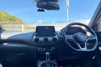 NISSAN JUKE 1.0 DIG-T N-Connecta SUV 5dr Petrol DCT Auto Euro 6 (s/s) (114 p