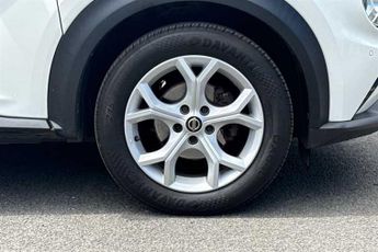 NISSAN JUKE 1.0 DIG-T N-Connecta SUV 5dr Petrol DCT Auto Euro 6 (s/s) (114 p