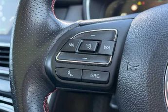 MG HS 1.5 T-GDI 16.6kWh Exclusive SUV 5dr Petrol Plug-in Hybrid Auto E