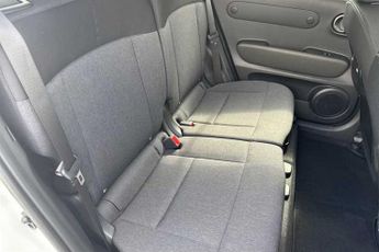 HYUNDAI INSTER Long Range 49kWh 02 SUV 5dr Electric Auto (115 ps)