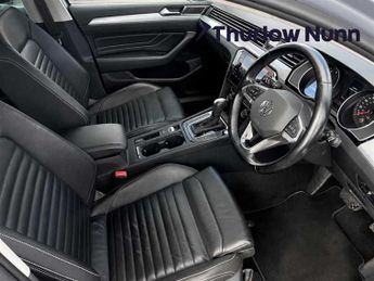 Volkswagen Passat SEL 1.5 EVO Automatic Start/Stop (150ps)