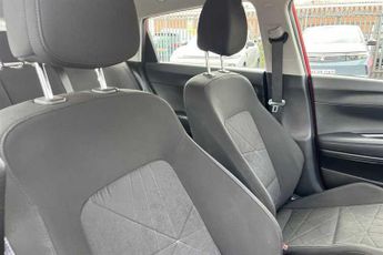 HYUNDAI BAYON 1.0 T-GDi MHEV SE Connect SUV 5dr Petrol Hybrid DCT Euro 6 (s/s)